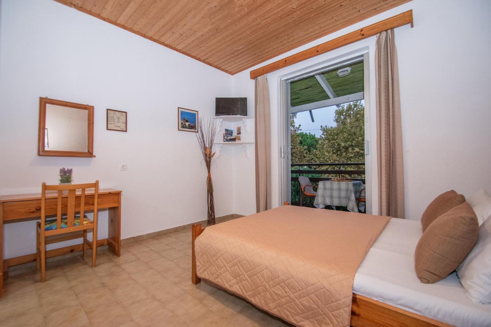 Gasthof Dora Laganas